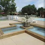 Bois 5 Domaine Les Epinettes Saint-Gervais (Vendee)