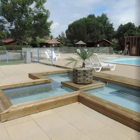 Bois 5 Domaine Les Epinettes Saint-Gervais (Vendee)