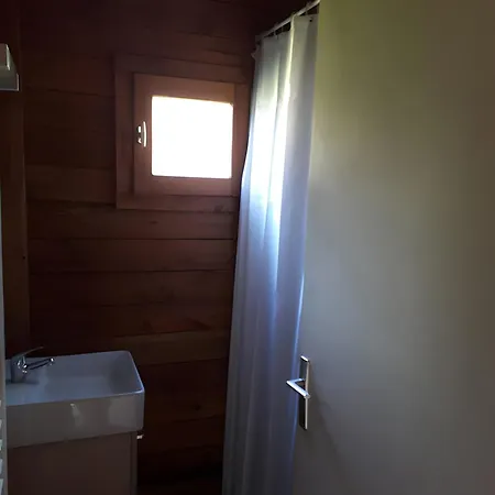 Bois 5 Domaine Les Epinettes Camping
